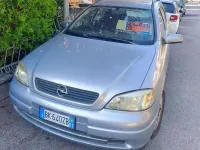 Usata Opel Astra Sport 90 CV (66 kW) 2000 Argento Station wagon