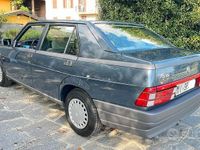 Usata Alfa Romeo 75 110 CV (80 kW) 1990 Blu Berlina