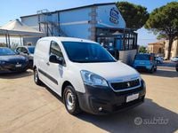 Gebraucht Peugeot Partner 75 PS (55 kW) 2017 Weiß