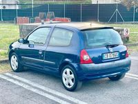 Usata Renault Clio II 2002 Utilitaria