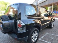 Usata Mitsubishi Pajero 190 CV (139 kW) 2018 Nero metallizzato SUV