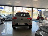Usata VW T-Roc Life 110 CV (80 kW) 2023 Grigio SUV