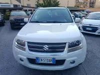 Usata Suzuki Grand Vitara 129 CV (94 kW) 2012 Bianco SUV
