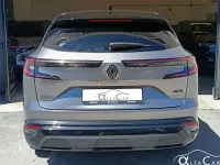 Usata Renault Austral Techno 131 CV (96 kW) 2023 Grigio scisto SUV