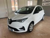 Käytetty Renault Zoe Life 80 kW (109 HP) 2022 Valkoinen Viistoperä