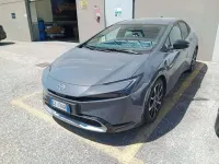 Usata Toyota Prius 151 CV (111 kW) 2025 Grigio Utilitaria