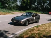Usata Porsche 924 125 CV (91 kW) 1981 Grigio Coupé