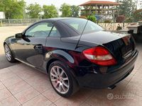 Usata Mercedes SLK200 163 CV (119 kW) 2005 Nero Cabrio