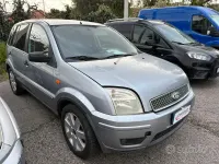 Usata Ford Fusion 68 CV (50 kW) 2005 Grigio Utilitaria