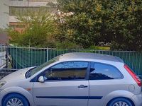 Usata Ford Fiesta Ghia 2006 Grigio Utilitaria
