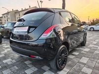 Usata Lancia Ypsilon 70 CV (51 kW) 2023 Grigio Utilitaria