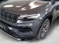 Usata Jeep Compass Summit 131 CV (96 kW) 2025 Graphite gray SUV