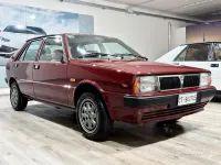 Usata Lancia Delta 75 CV (55 kW) 1990 Rosso Utilitaria