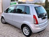 Usata Lancia Musa 69 CV (50 kW) 2008 Argento Monovolume