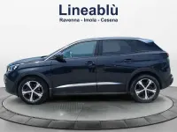 Usata Peugeot 3008 Allure 131 CV (96 kW) 2020 Blu metalizzato scuro SUV