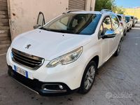 Usata Peugeot 2008 82 CV (60 kW) 2013 Bianco SUV