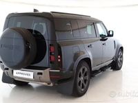 Usata Land Rover Defender 68 CV (50 kW) 2022 Grigio Station wagon