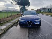 Usata Alfa Romeo Giulia 180 CV (132 kW) 2018 Blu Berlina