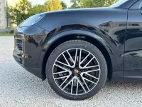 Nuova Porsche Cayenne 354 CV (260 kW) 2026 Nero SUV