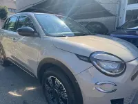 Usata Fiat 600 Business 101 CV (74 kW) 2025 Beige pastello SUV