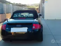 Usata Audi TT Roadster 190 CV (139 kW) 2006 Nero Cabrio