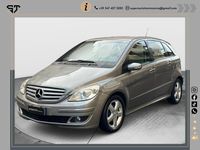 Usata Mercedes B180 108 CV (79 kW) 2008 Argento Monovolume