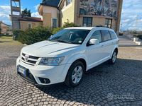 Usata Fiat Freemont Lounge 140 CV (102 kW) 2013 Bianco SUV