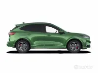 Nuova Ford Kuga ST-Line X 243 CV (178 kW) 2025 Verde SUV