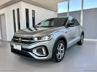 Usata VW T-Roc R-line 150 CV (110 kW) 2024 Grigio SUV