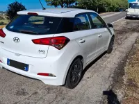 Usata Hyundai i20 84 CV (61 kW) 2018 Bianco Berlina
