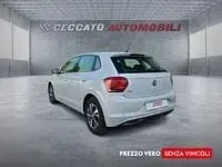 Usata VW Polo Sportline 80 CV (58 kW) 2020 Grigio Utilitaria