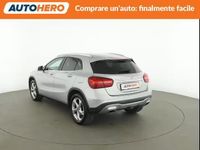 Usata Mercedes GLA200 136 CV (100 kW) 2019 Argento SUV