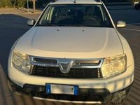 Usata Dacia Duster 105 CV (77 kW) 2012 Bianco SUV