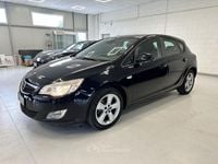 Usata Opel Astra Cosmo 116 CV (85 kW) 2011 Nero Berlina