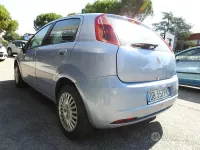 Usata Fiat Grande Punto Dynamic 64 CV (47 kW) 2006 Utilitaria