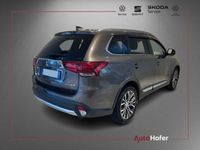 Usata Mitsubishi Outlander Instyle 150 CV (110 kW) 2017 Grigio SUV