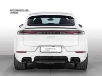 Usata Porsche Cayenne 305 CV (224 kW) 2024 Carrara metallizzato SUV
