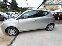 Usata Lancia Ypsilon S 69 CV (50 kW) 2011 Argento Utilitaria