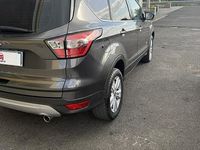 Usado Ford Kuga Titanium 150 CV (110 kW) 2018 Gris SUV