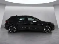 Usata Cupra Leon 150 CV (110 kW) 2025 Nero / pastello Berlina