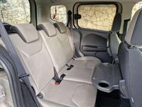Usata Ford Tourneo Courier Titanium 95 CV (69 kW) 2015 Oro Monovolume