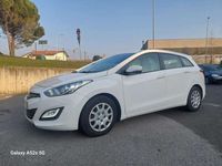 Usata Hyundai i30 110 CV (80 kW) 2013 Bianco Station wagon