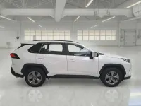 Usata Toyota RAV4 Hybrid Business Edition 178 CV (130 kW) 2022 Bianco SUV