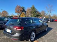 Usata VW Passat Business 150 CV (110 kW) 2022 Grigio scuro Station wagon
