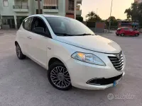 Usata Lancia Ypsilon Gold 69 CV (50 kW) 2013 Bianco Utilitaria