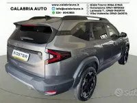 Uusi Dacia Bigster Extreme 140 HP (102 kW) 2025 Harmaa Katumaasturi