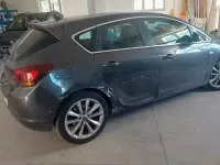 Usata Opel Astra 60 CV (44 kW) 2011 Grigio Berlina