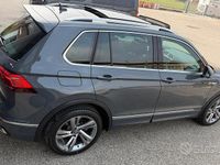 Usata VW Tiguan R-line 200 CV (147 kW) 2022 Grigio SUV