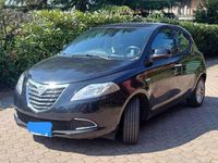 Usata Lancia Ypsilon 69 CV (50 kW) 2011 Blu/azzurro Utilitaria