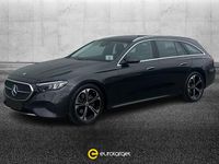 Usata Mercedes E220 Advanced Plus 197 CV (144 kW) 2024 Grigio metallizzato Station wagon